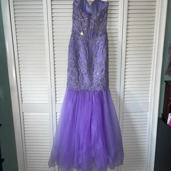 Strapless Lavender Prom Dress - Picture 9 of 16